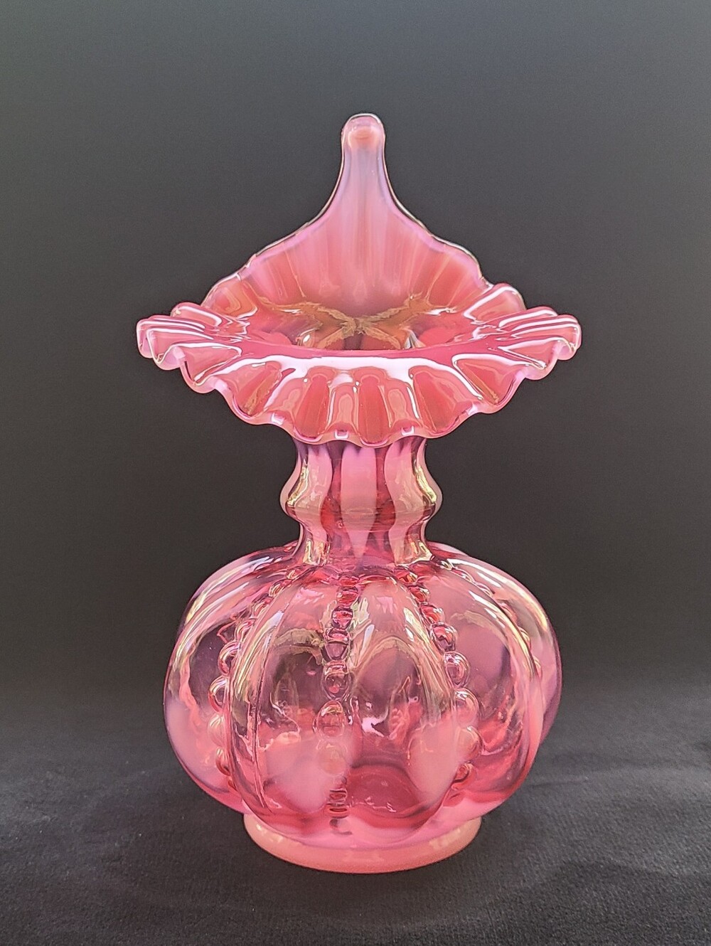 Fenton Limited Edition Cranberry Opalescent Heart Optic Jack In The Pulpit
